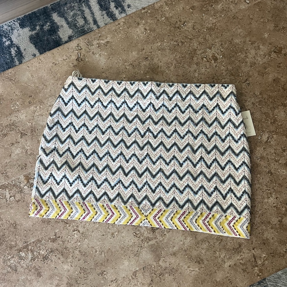 NWT RARE Zara Beaded Aztec Handmade Skirt with Yellow and Purple Accents Size ML - Picture 8 of 12